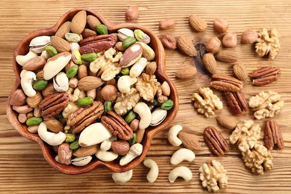 Walnuts vs Pecans A Nutritional Showdown gourmetgroceryhub