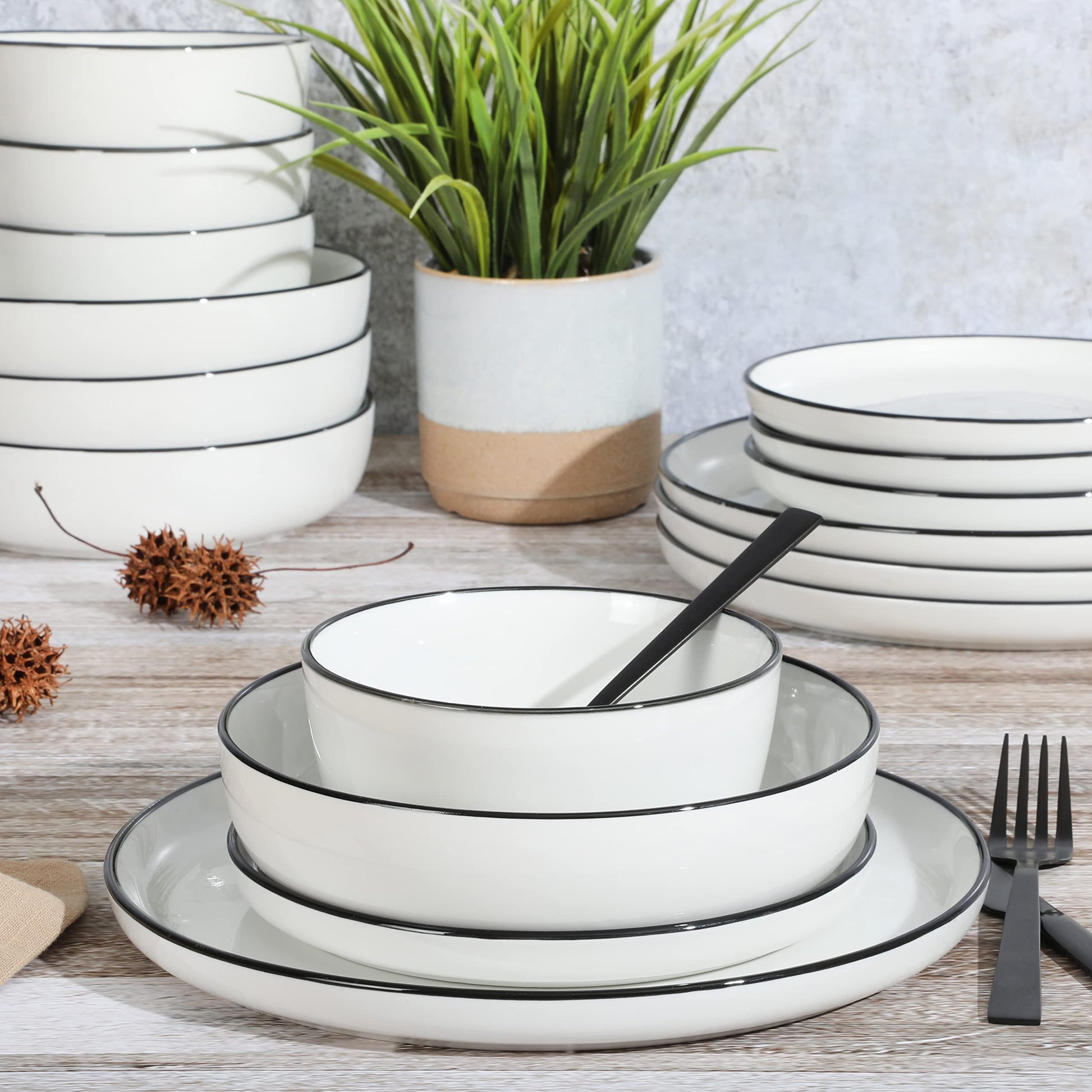 Gibson Home Gibson Home Oslo 16-Piece Porcelain Dinnerware Set, White with Black Rim